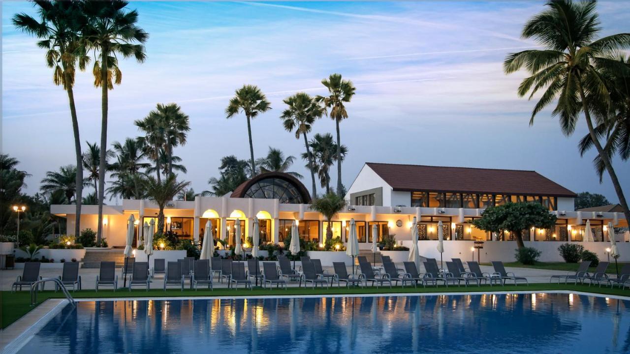 Sunbeach Hotel & Resort Bakau Exterior photo